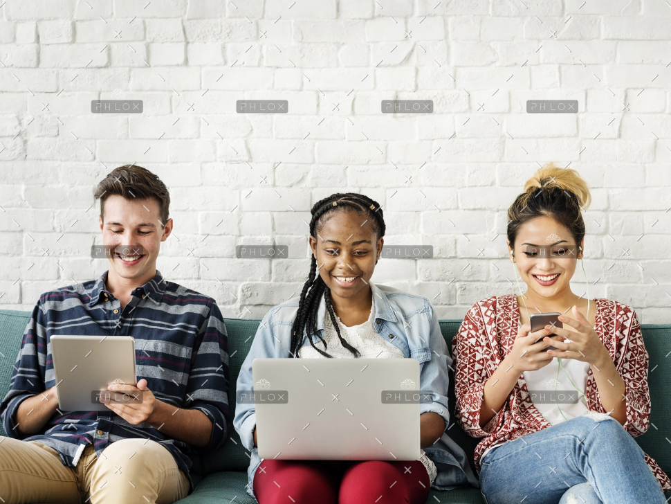 demo-attachment-473-diversity-young-teens-people-friends-concept-PTZ4RGN